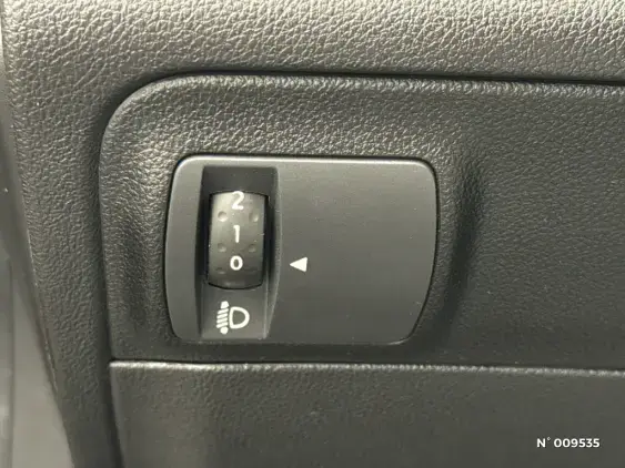 RENAULT MEGANE IV - voiture d'occasion - Photo 15