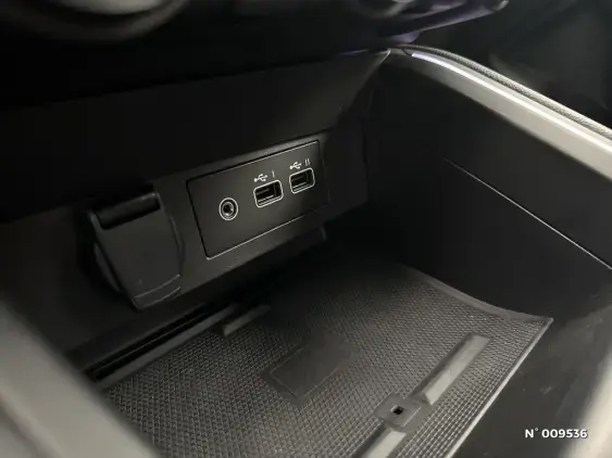 RENAULT CLIO V - voiture d'occasion - Photo 28