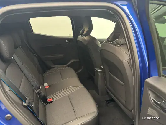 RENAULT CLIO V - voiture d'occasion - Photo 11