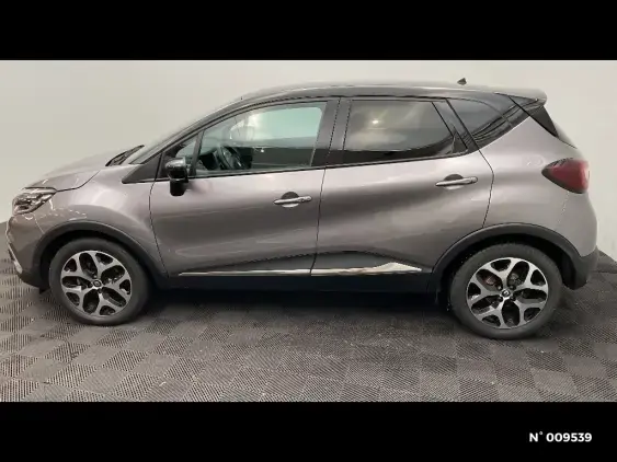 RENAULT CAPTUR - voiture d'occasion - Photo 2