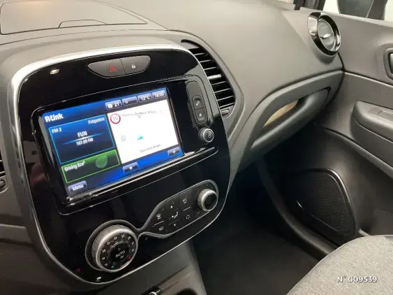 RENAULT CAPTUR - voiture d'occasion - Photo 30