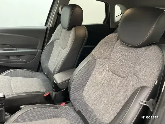 RENAULT CAPTUR - voiture d'occasion - Photo 32