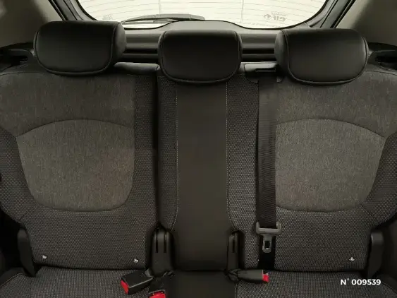 RENAULT CAPTUR - voiture d'occasion - Photo 33