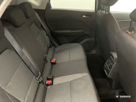 RENAULT CAPTUR II - voiture d'occasion - Photo 11