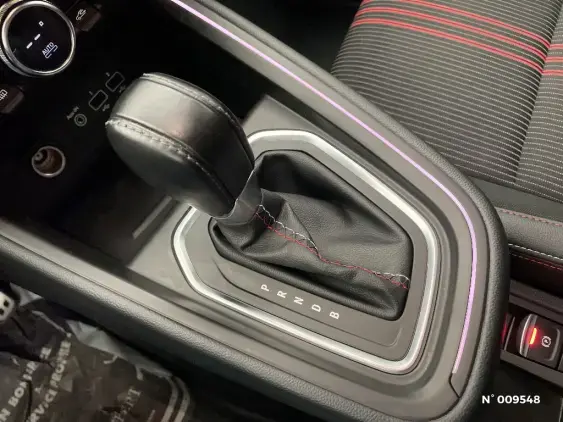 RENAULT CLIO V - voiture d'occasion - Photo 26