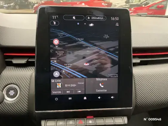 RENAULT CLIO V - voiture d'occasion - Photo 28