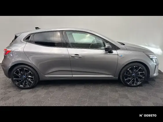 RENAULT CLIO V - voiture d'occasion - Photo 5