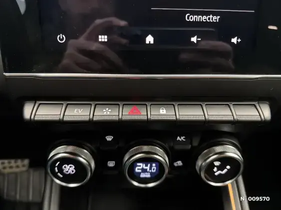 RENAULT CLIO V - voiture d'occasion - Photo 28