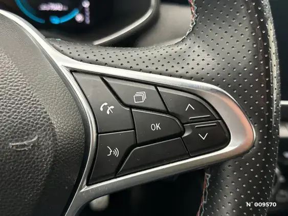 RENAULT CLIO V - voiture d'occasion - Photo 33