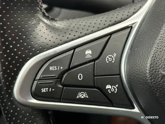 RENAULT CLIO V - voiture d'occasion - Photo 35