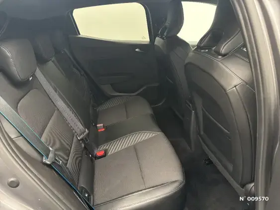 RENAULT CLIO V - voiture d'occasion - Photo 11