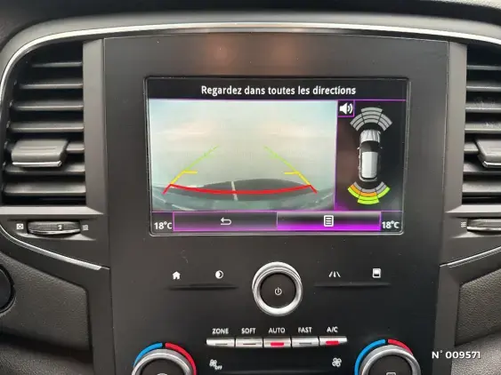 RENAULT MEGANE IV - voiture d'occasion - Photo 14