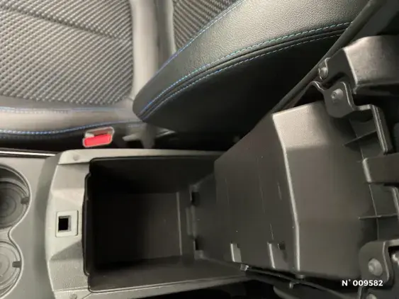 RENAULT KADJAR - voiture d'occasion - Photo 31