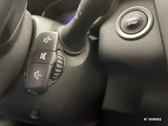 RENAULT KADJAR - voiture d'occasion - Photo 32