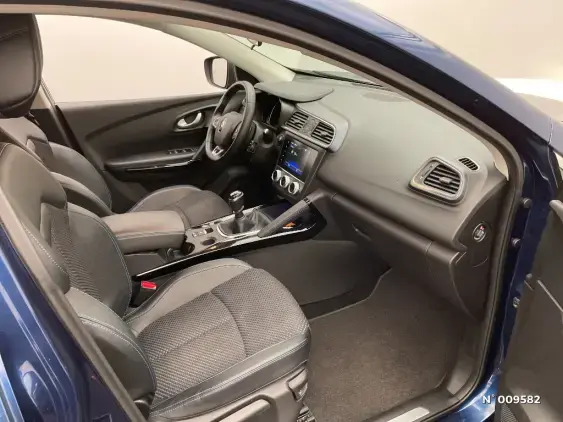 RENAULT KADJAR - voiture d'occasion - Photo 10