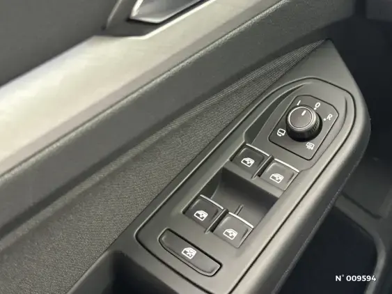 VOLKSWAGEN GOLF VIII - voiture d'occasion - Photo 36