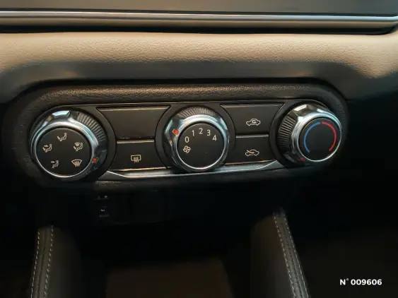 NISSAN MICRA V - voiture d'occasion - Photo 27