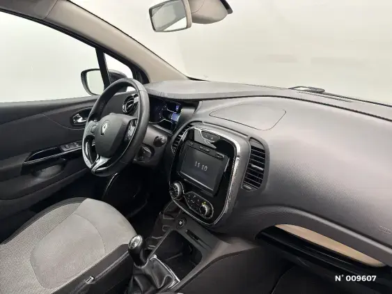 RENAULT CAPTUR - voiture d'occasion - Photo 10