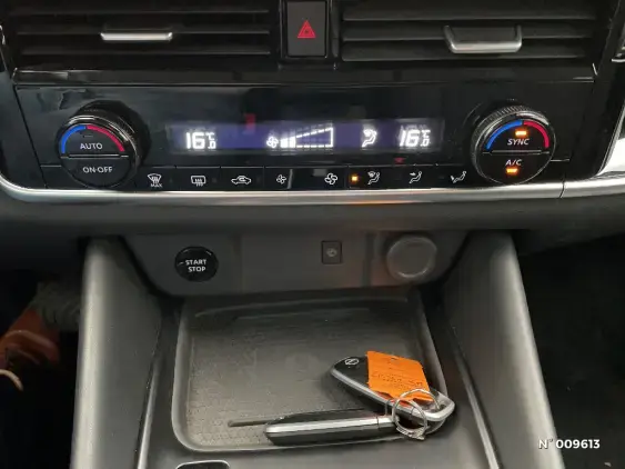 NISSAN QASHQAI III - voiture d'occasion - Photo 29