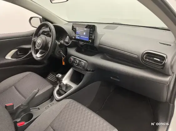 TOYOTA YARIS IV - voiture d'occasion - Photo 10