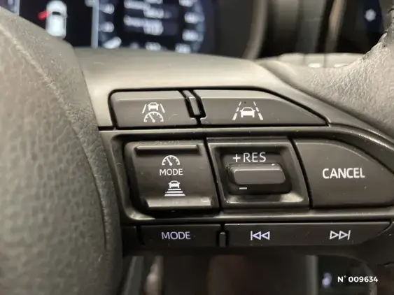 TOYOTA YARIS CROSS I - voiture d'occasion - Photo 30