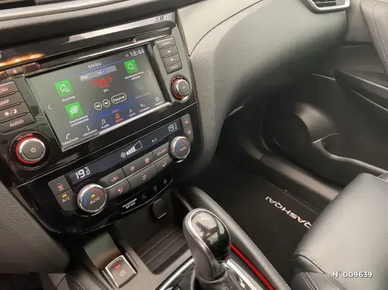 NISSAN QASHQAI II - voiture d'occasion - Photo 29