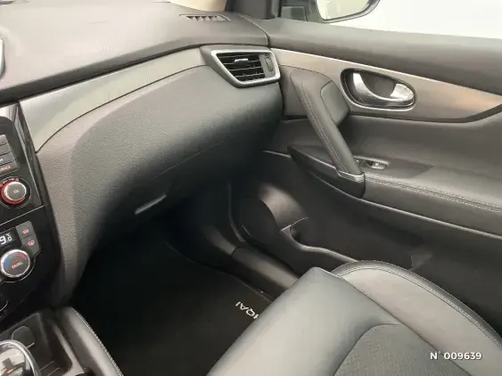 NISSAN QASHQAI II - voiture d'occasion - Photo 36