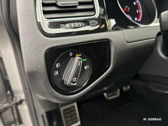 VOLKSWAGEN GOLF VII - voiture d'occasion - Photo 15