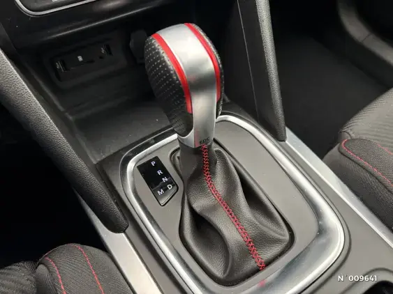 RENAULT MEGANE IV - voiture d'occasion - Photo 30