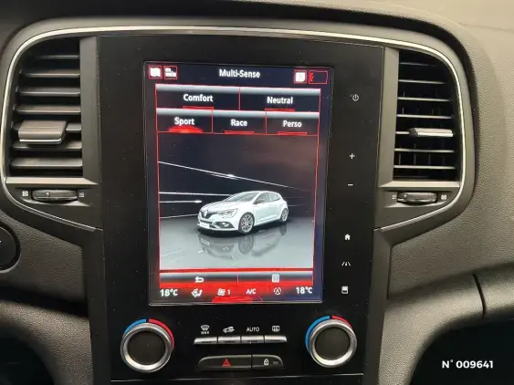 RENAULT MEGANE IV - voiture d'occasion - Photo 36