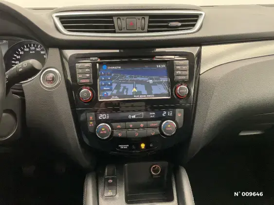 NISSAN QASHQAI II - voiture d'occasion - Photo 13