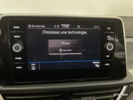 VOLKSWAGEN T-ROC - voiture d'occasion - Photo 27