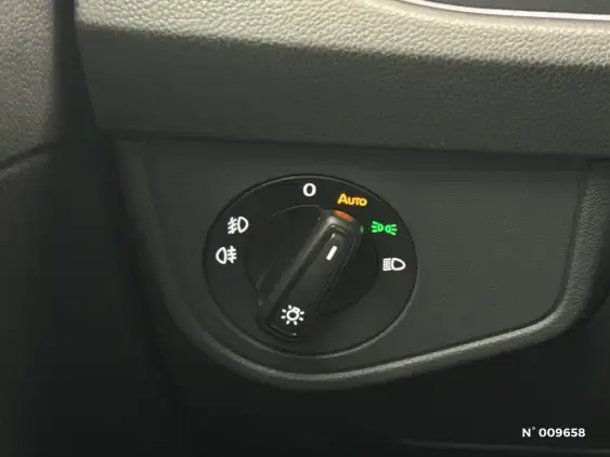 VOLKSWAGEN TAIGO - voiture d'occasion - Photo 15