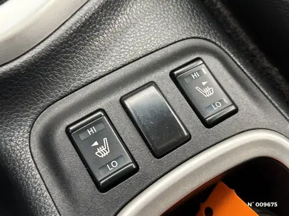 NISSAN NP300 NAVARA III - voiture d'occasion - Photo 34