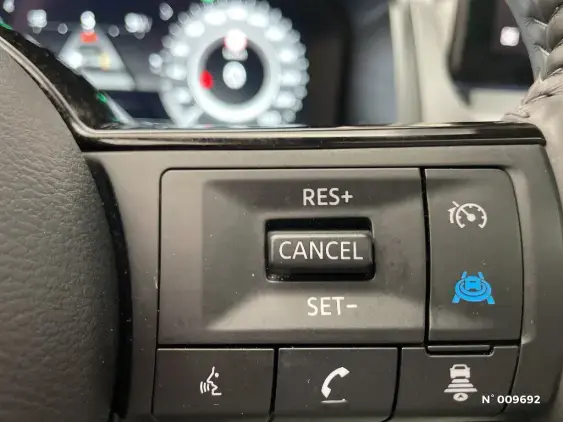 NISSAN QASHQAI III - voiture d'occasion - Photo 26