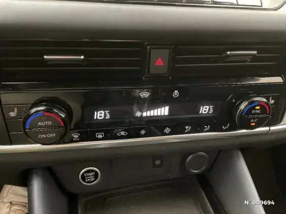 NISSAN QASHQAI III - voiture d'occasion - Photo 26