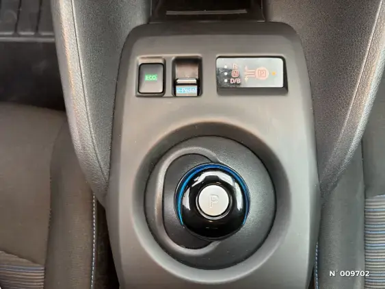 NISSAN LEAF II - voiture d'occasion - Photo 30
