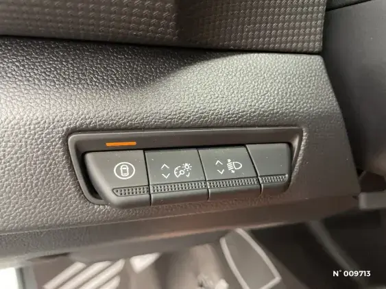 RENAULT TRAFIC III - voiture d'occasion - Photo 31