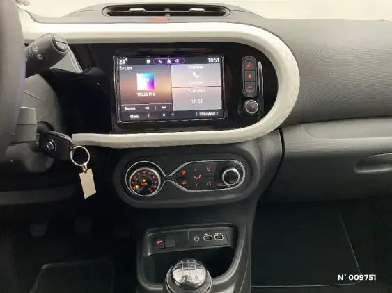 RENAULT TWINGO III - voiture d'occasion - Photo 13
