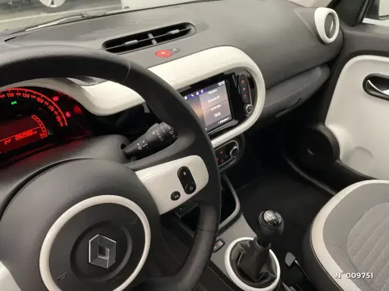 RENAULT TWINGO III - voiture d'occasion - Photo 23