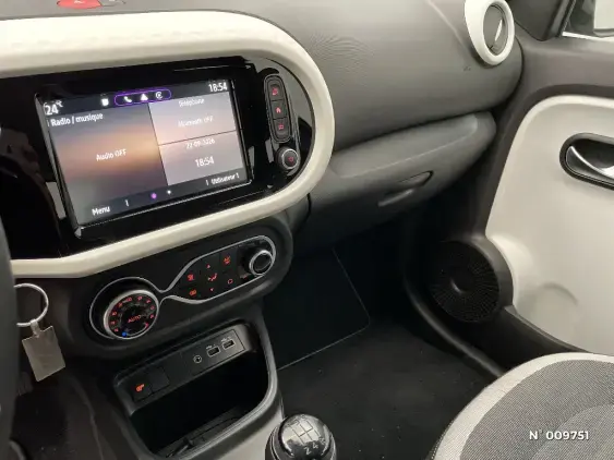 RENAULT TWINGO III - voiture d'occasion - Photo 25
