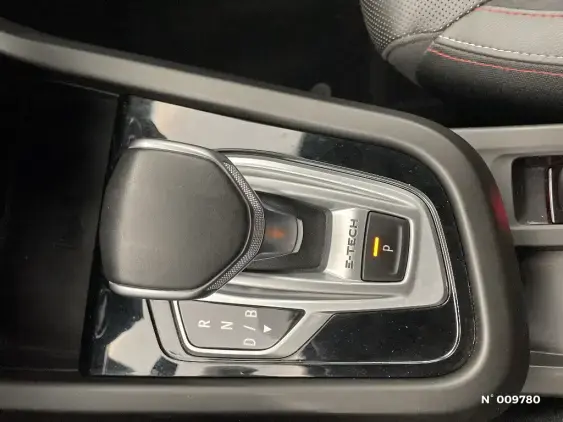 RENAULT ARKANA - voiture d'occasion - Photo 30
