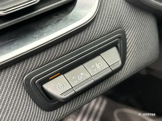 RENAULT CLIO V - voiture d'occasion - Photo 14