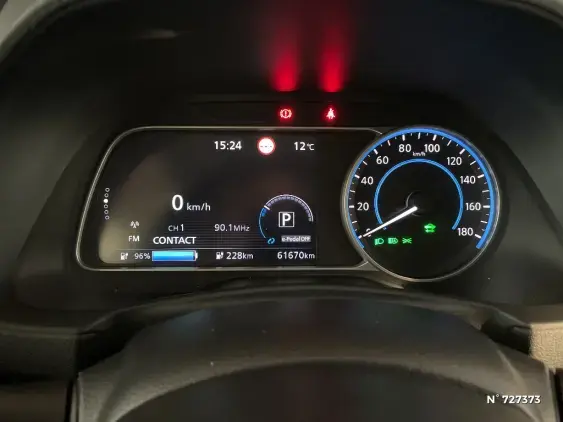 NISSAN LEAF II - voiture d'occasion - Photo 11