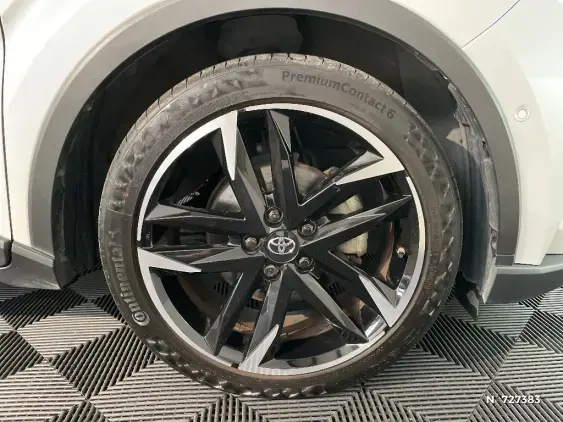 TOYOTA C-HR - voiture d'occasion - Photo 8