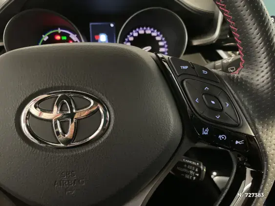 TOYOTA C-HR - voiture d'occasion - Photo 31