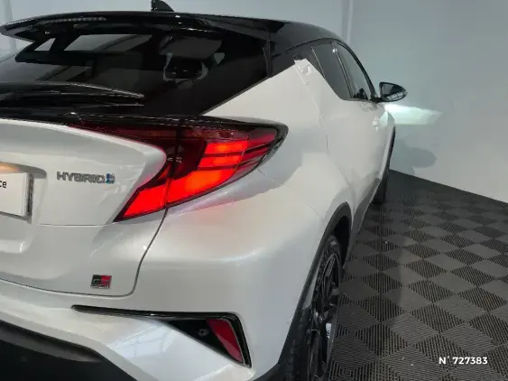 TOYOTA C-HR - voiture d'occasion - Photo 28