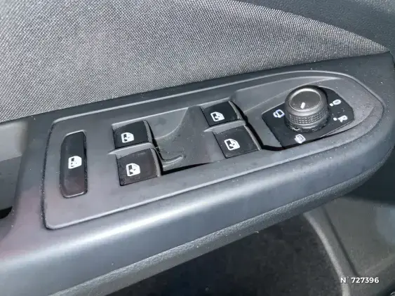 VOLKSWAGEN GOLF VIII - voiture d'occasion - Photo 40