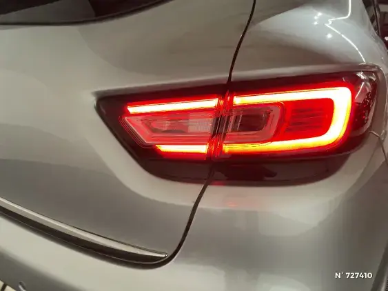 RENAULT CLIO IV - voiture d'occasion - Photo 33