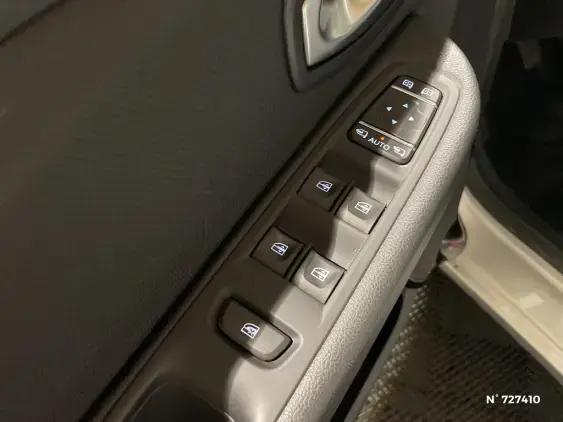 RENAULT CLIO IV - voiture d'occasion - Photo 35